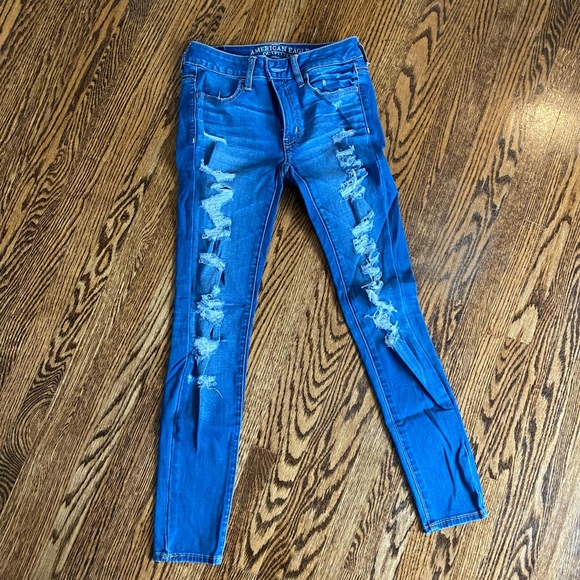 Blue jeans with rips - Picture 1 of 2